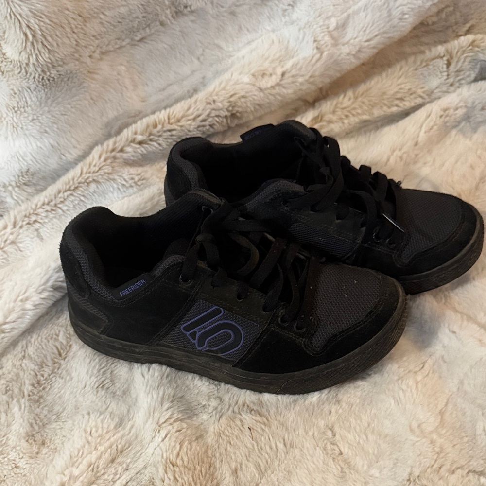 Fiveten mountain biking shoes size 7